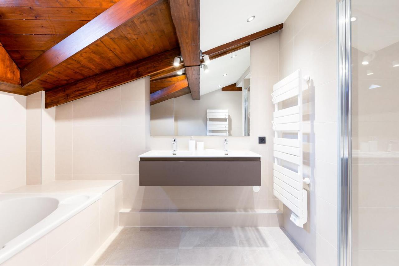 Chalet Les Praz - 280Sqm - Sauna Cinema Fitness - 5 Bedrooms In Heart Of Les Praz - By Cozee Rentals Chamonix Exteriér fotografie
