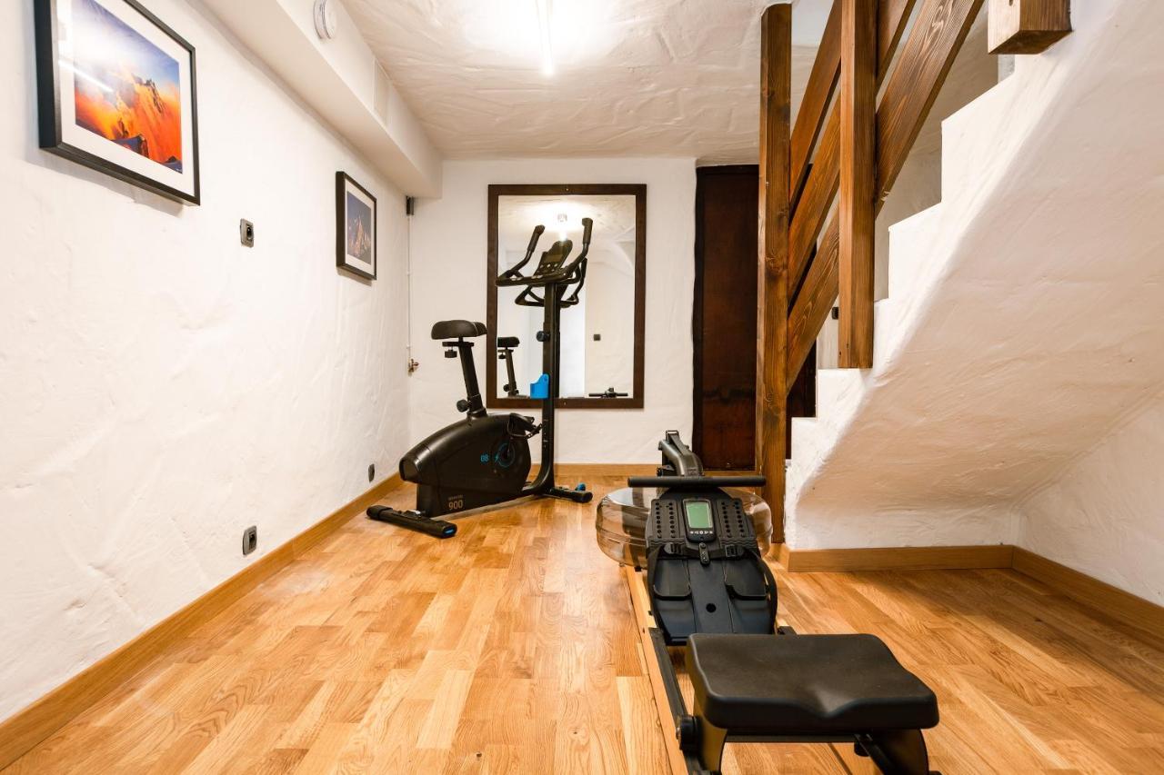Chalet Les Praz - 280Sqm - Sauna Cinema Fitness - 5 Bedrooms In Heart Of Les Praz - By Cozee Rentals Chamonix Exteriér fotografie